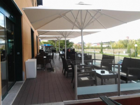  Hotel Villa De Ferias  Медина-Дель-Кампо